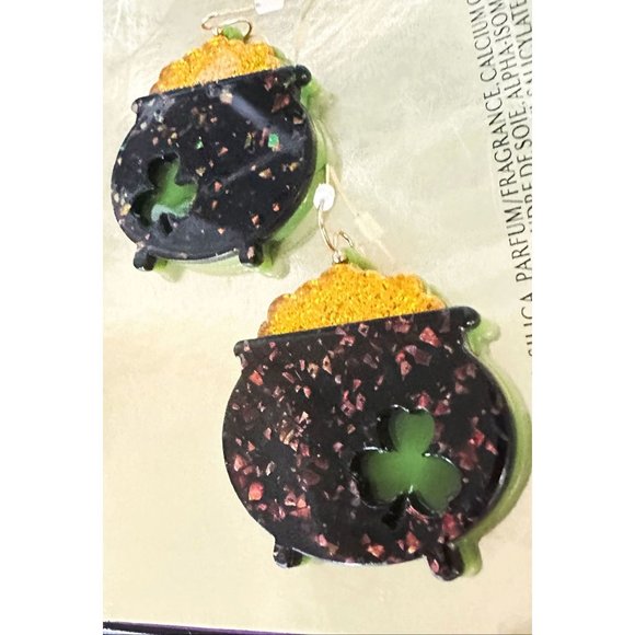 Pot of Gold Earrings Shamrocks St Patrick's Day Parade Party Dangle Hook… - Picture 7 of 9